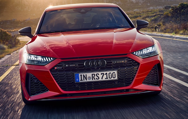 Extraordinary at first sight
